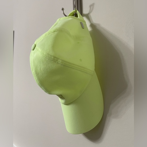 Lululemon Pale Lime Green One Size Fit All Baller Soft Hat - Picture 3 of 6